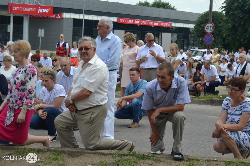 Dwie precesje na ulicach Kolna