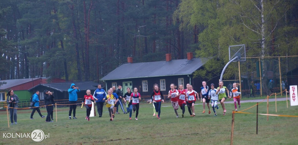 Szkołę  reprezentowała rekordowa liczba 10 dziewcząt