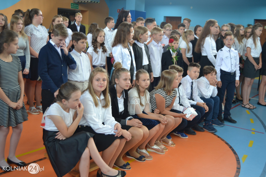 Koniec roku szkolnego. Rozdano świadectwa