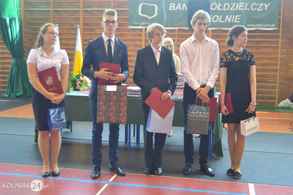 Koniec roku szkolnego. Rozdano świadectwa