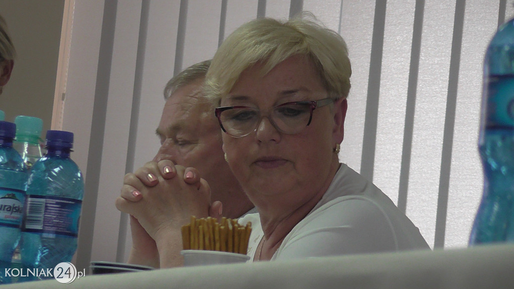 Sesja absolutoryjna w powiecie