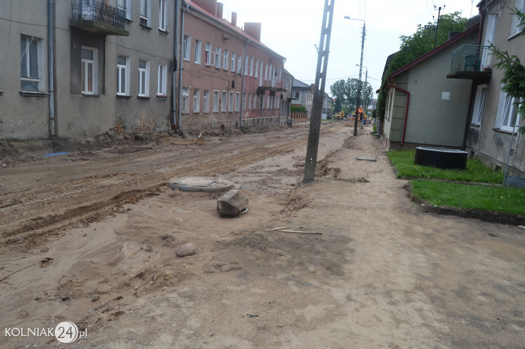 Trwają prace na DK 63