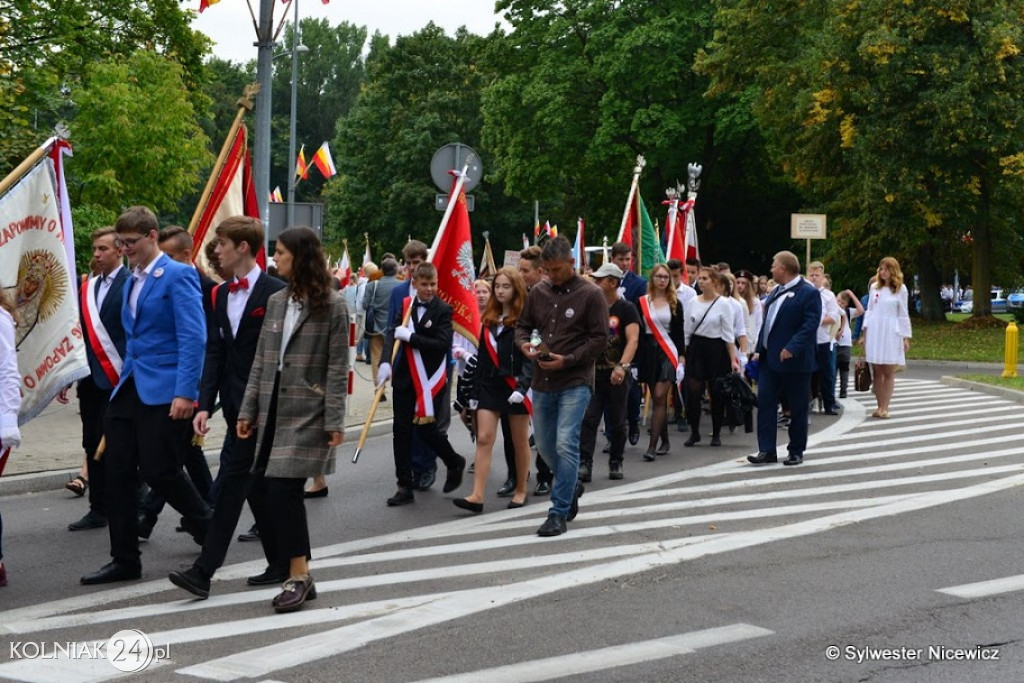 Przez Sybir do Niepodległej