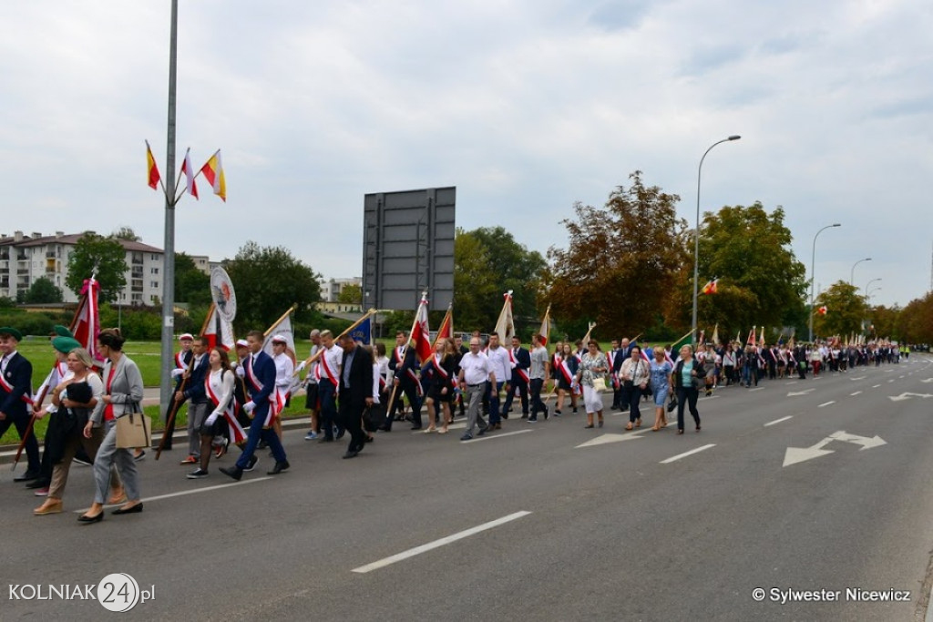 Przez Sybir do Niepodległej
