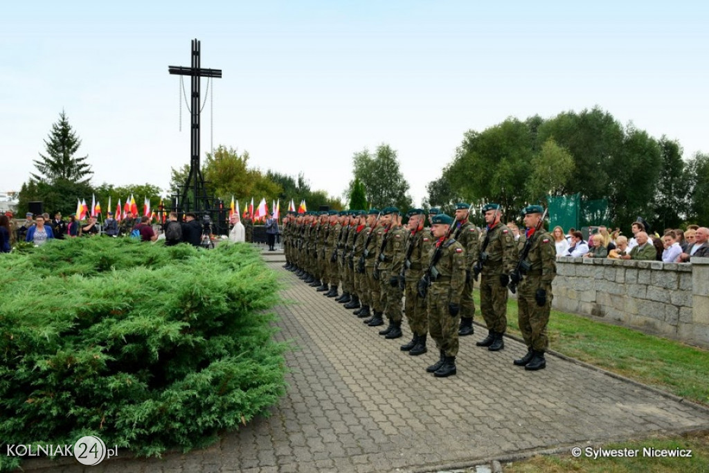 Przez Sybir do Niepodległej