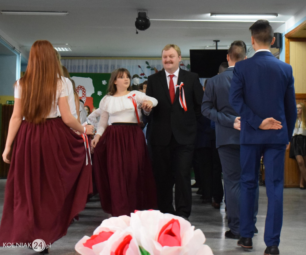 Pięknie zatańczony polonez