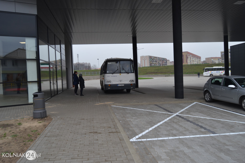 Pojawiły się pierwsze autobusy
