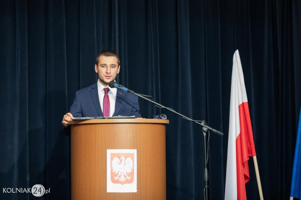 Rafałowski żegna się ze stanowiskiem, Rutkowska je obejmuje