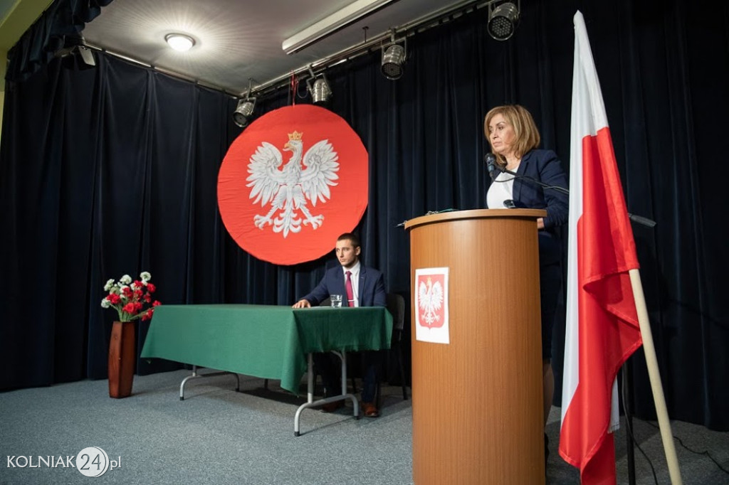 Rafałowski żegna się ze stanowiskiem, Rutkowska je obejmuje