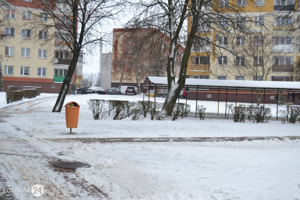 Za oknami pojawił się śnieg