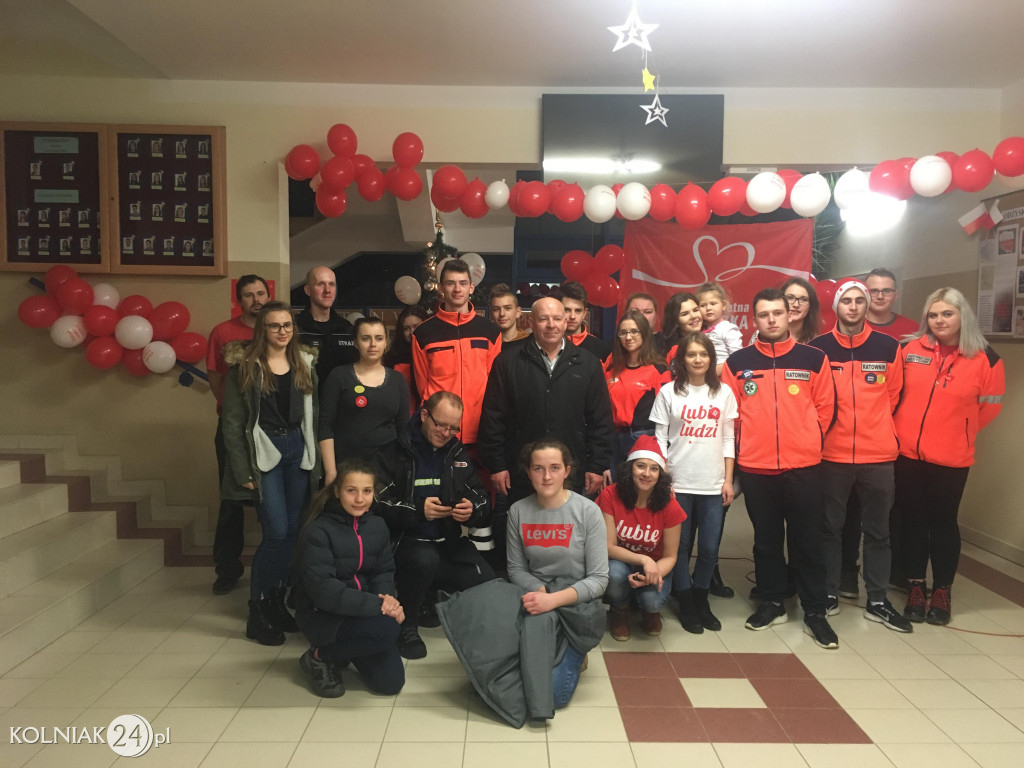 Zespół życzy wszystkim radosnych Świąt