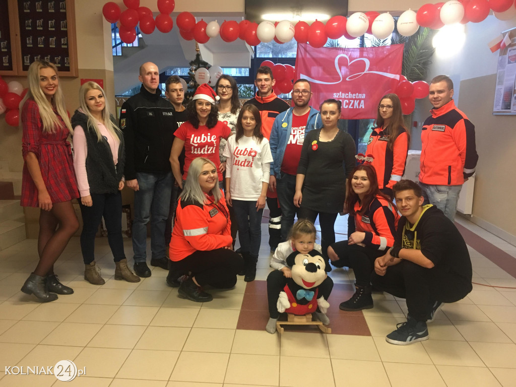 Zespół życzy wszystkim radosnych Świąt