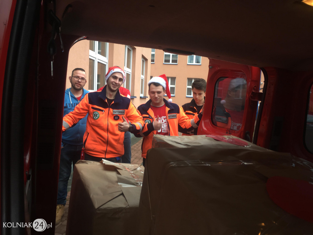 Zespół życzy wszystkim radosnych Świąt