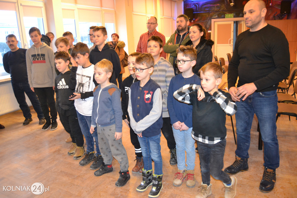 W noworocznym turnieju wzięło udział 16 osób