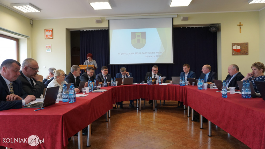 Siedem uchwał i dwa sprawozdania