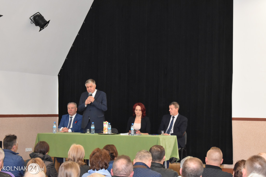 Spotkanie polityków PiS z mieszkańcami