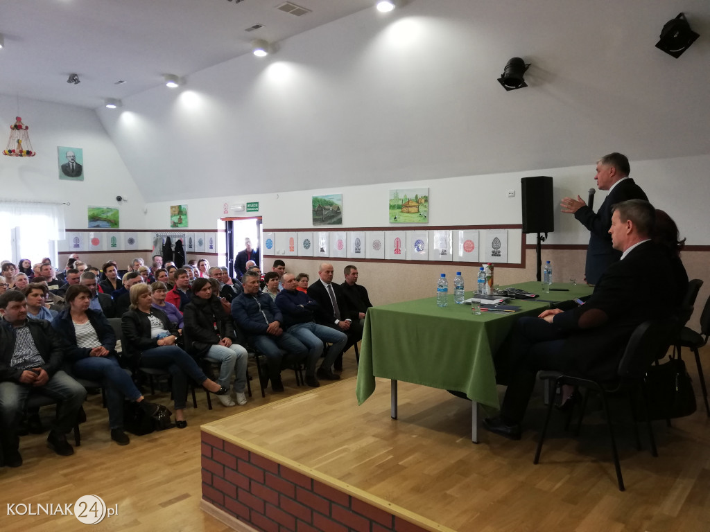 Spotkanie polityków PiS z mieszkańcami