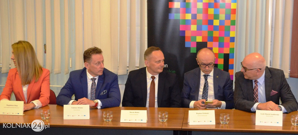 Podpisano umowę na CIS