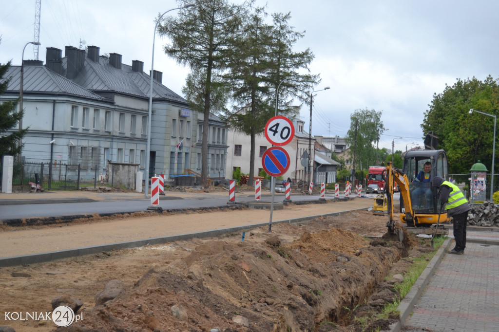 Wiosenne prace na głównej drodze w Kolnie