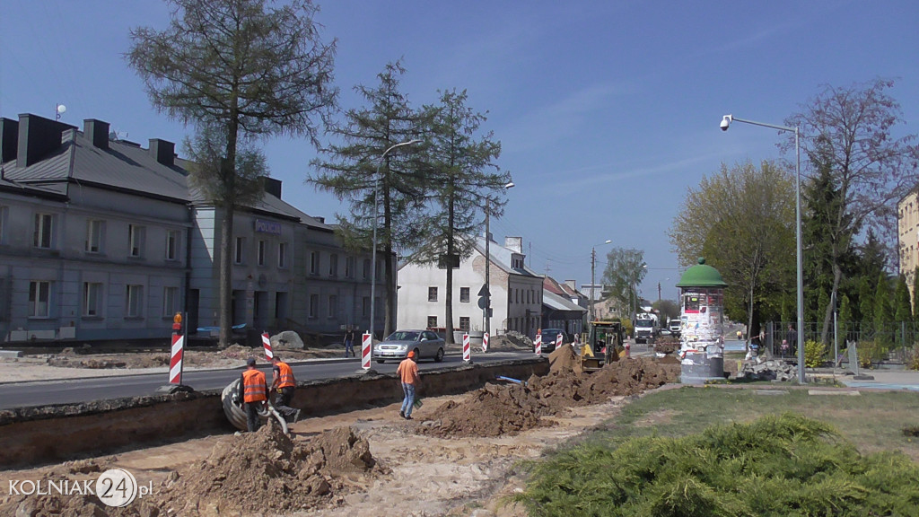 Wiosenne prace na głównej drodze w Kolnie