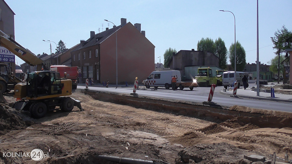 Wiosenne prace na głównej drodze w Kolnie