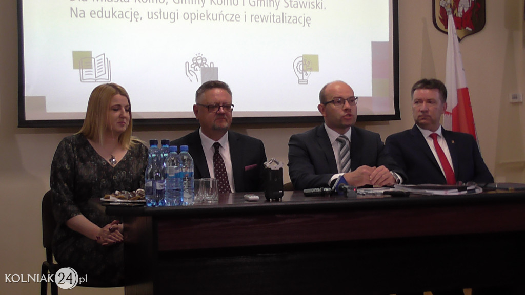 Zostało podpisanych pięć umów