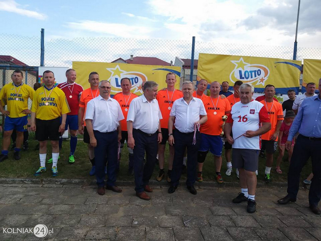 Mecze rozgrywano na stadionie w Radziłowie