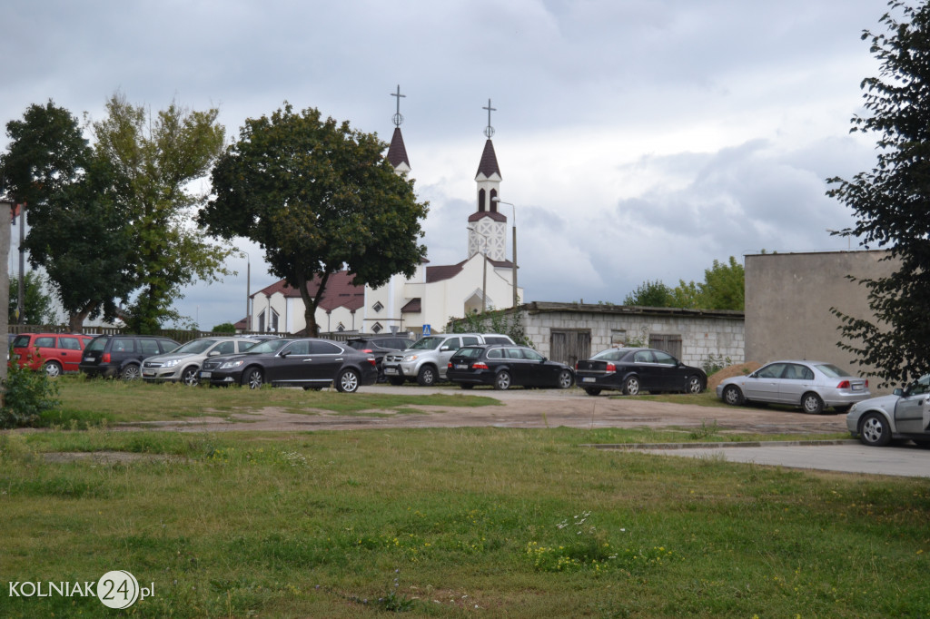 Teren szpitala wymaga remontu
