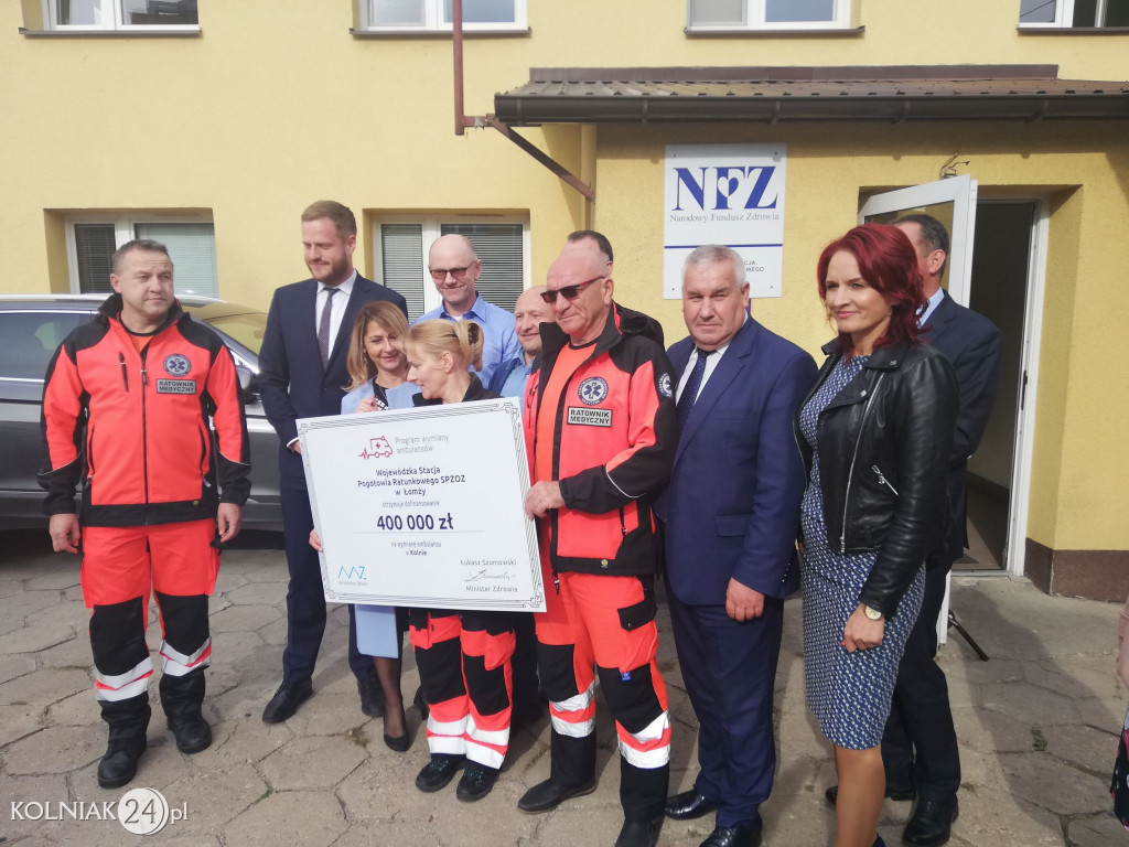 Kasa na karetkę i tomograf