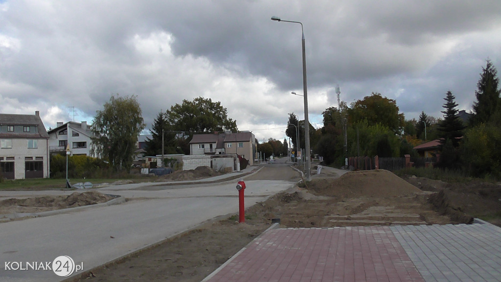 Prace budowlane na ulicy Dąbrowskiej w Kolnie