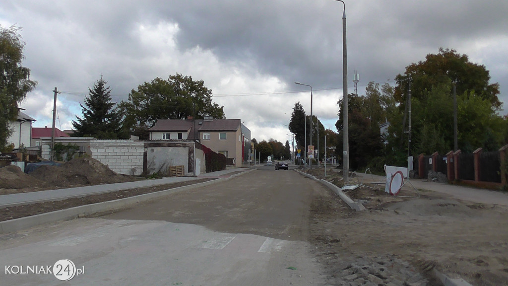 Prace budowlane na ulicy Dąbrowskiej w Kolnie