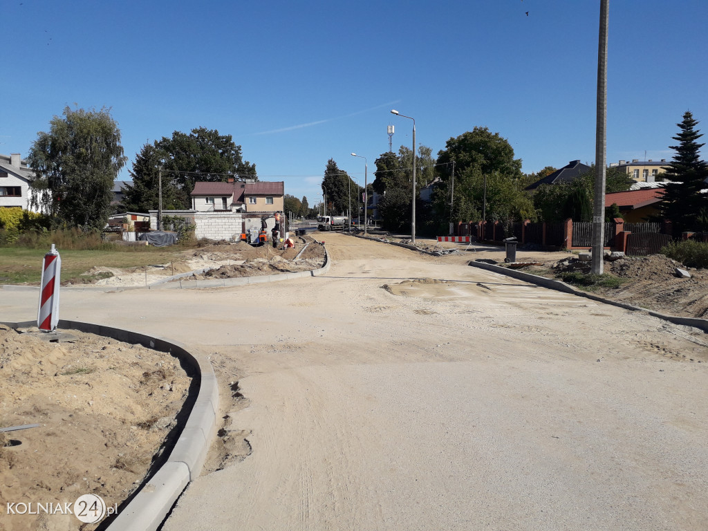 Prace budowlane na ulicy Dąbrowskiej w Kolnie