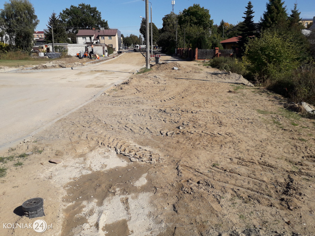 Prace budowlane na ulicy Dąbrowskiej w Kolnie