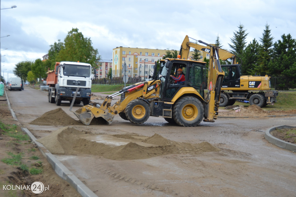 Prace budowlane na ulicy Dąbrowskiej w Kolnie