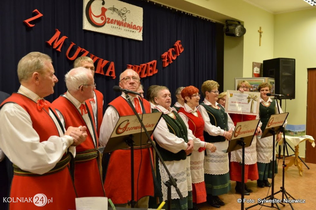 Z MUZYKĄ PRZEZ ŻYCIE