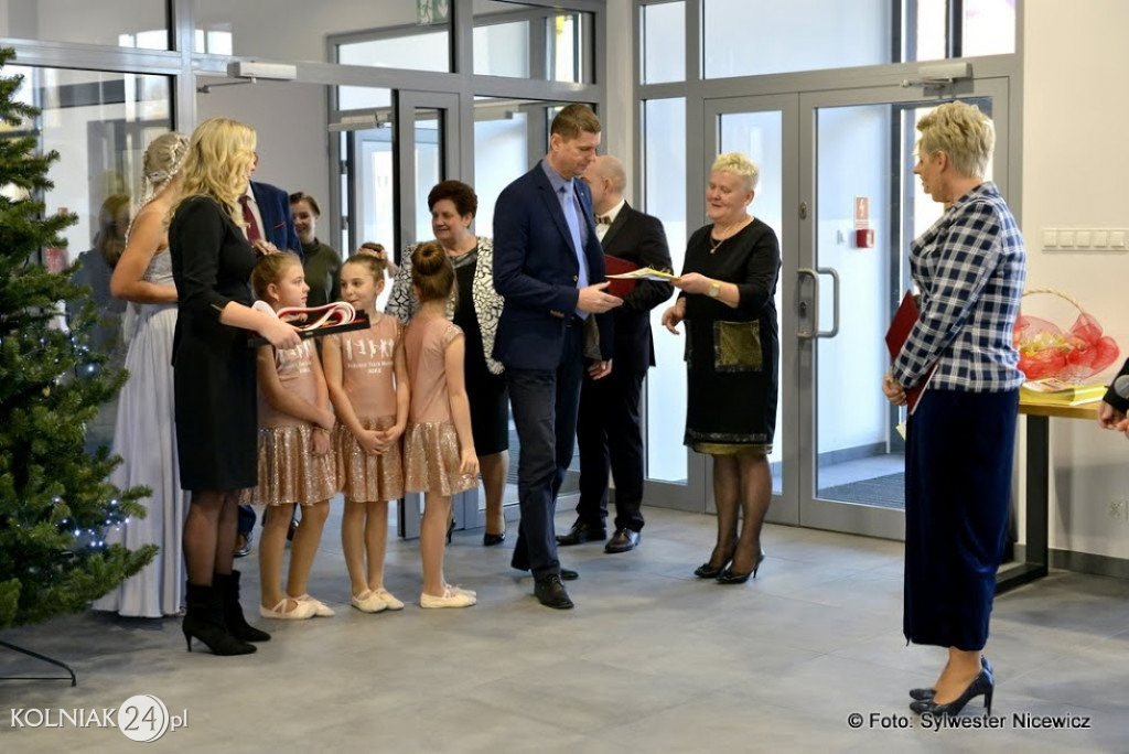 Otwarcie domu kultury. Zdjęcia S. Nicewicza