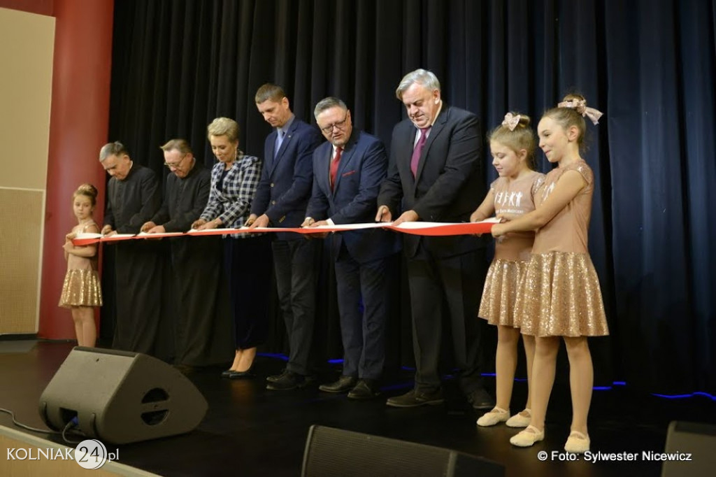 Otwarcie domu kultury. Zdjęcia S. Nicewicza