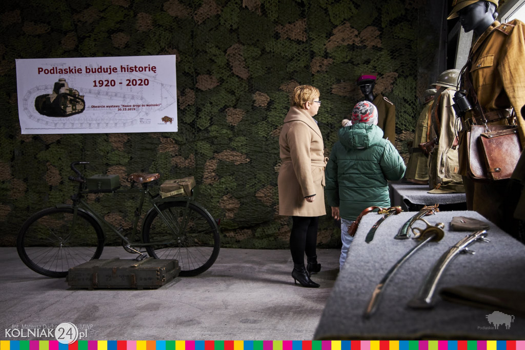 Wystawa sprzętu militarnego