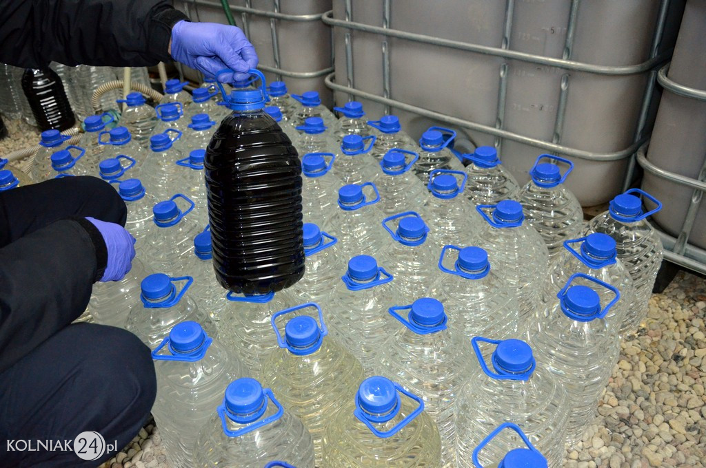 500 litrów nielegalnego alkoholu