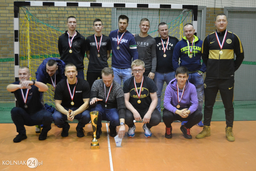 Ostatnia kolejka halówki