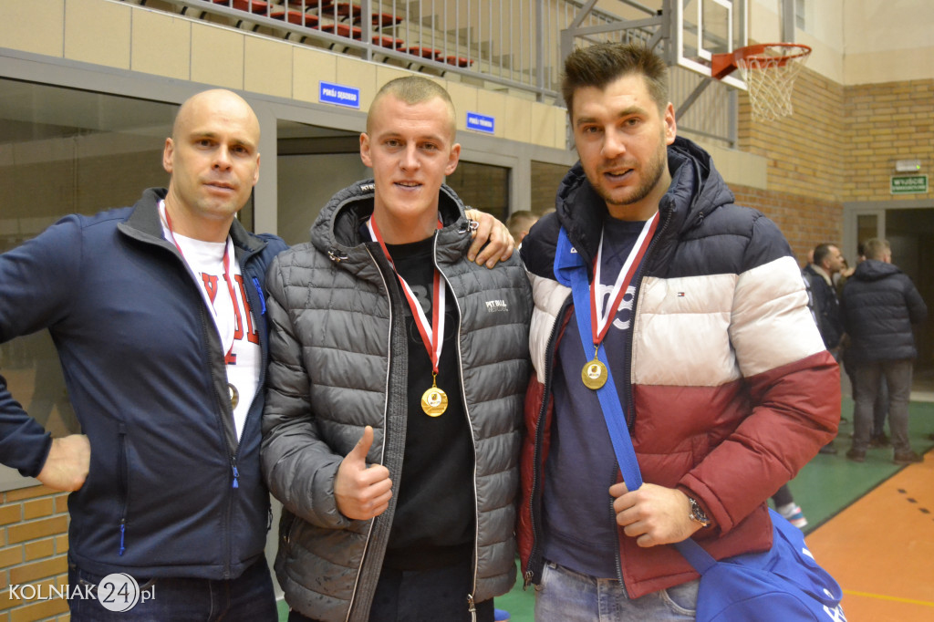 Ostatnia kolejka halówki