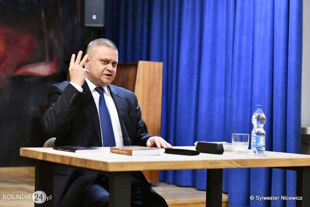 Spotkanie z Robertem Radzikiem