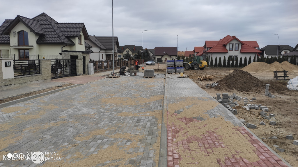 Budowa ulic w Kolnie: Akacjowa i Bukowa