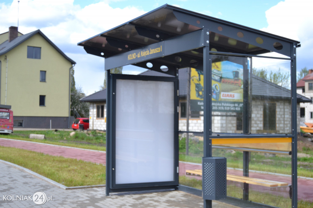 Nowe wiaty przystankowe w Kolnie