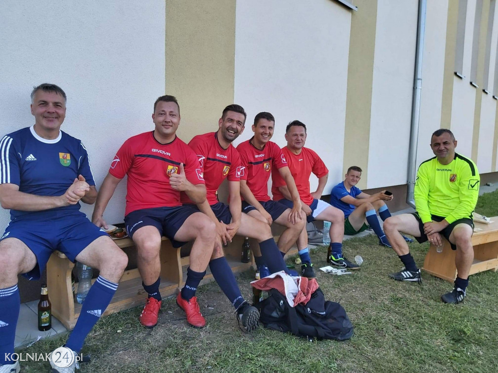 X TURNIEJ PIŁKI NOŻNEJ IM. EMILA ŚWIDERSKIEGO O PUCHAR BURMISTRZA SZCZUCZYNA