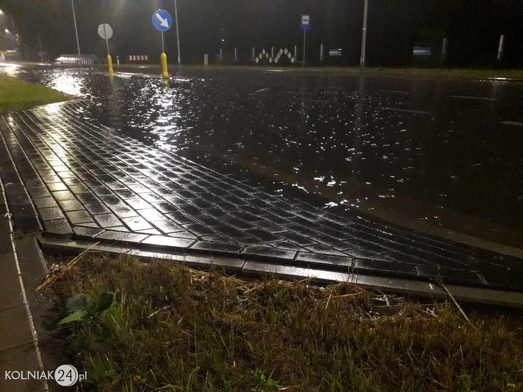 Zalana ulica Księcia Janusza w Kolnie (22 sierpnia)