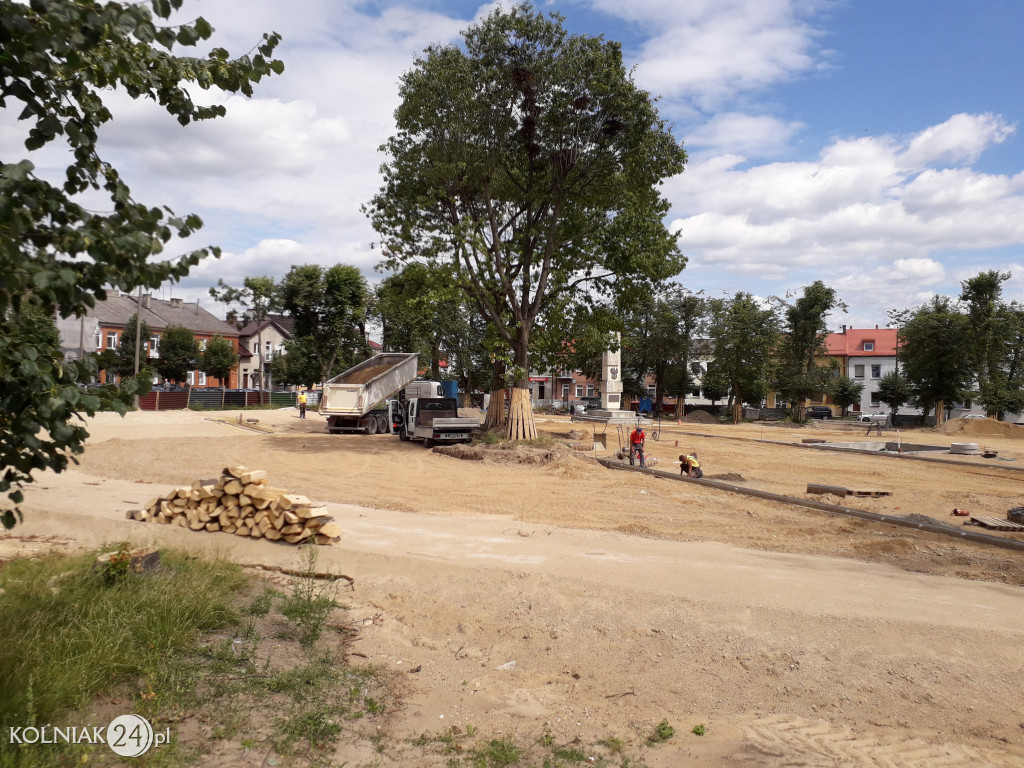 Postępy prac na Placu Wolności w Kolnie