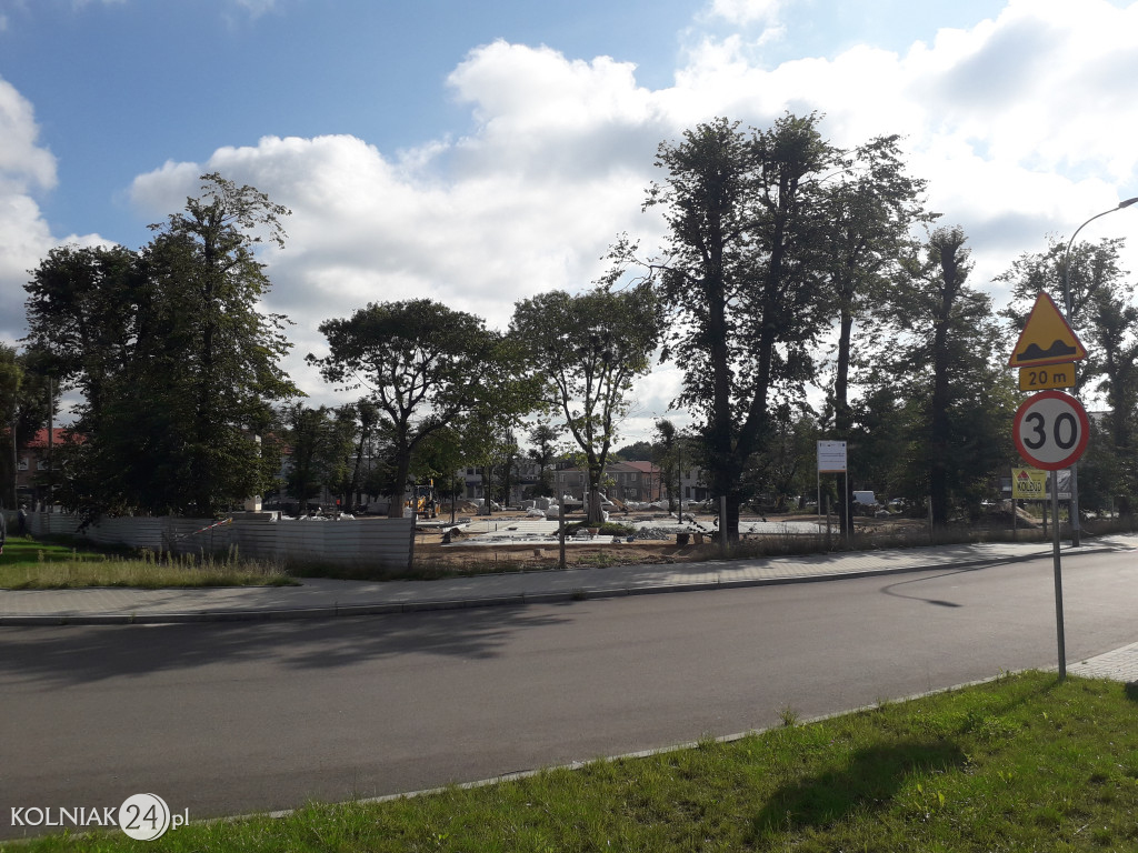 Postępy prac na Placu Wolności w Kolnie