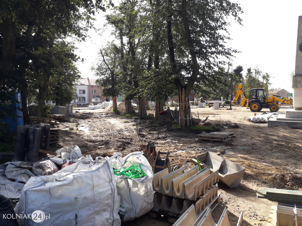 Postępy prac na Placu Wolności w Kolnie