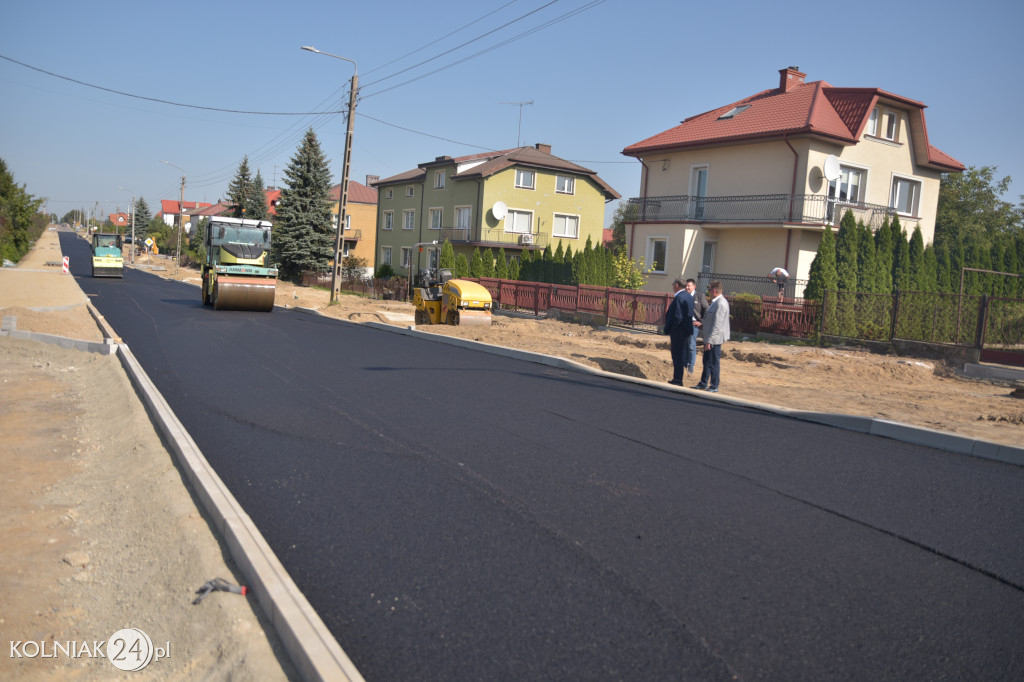 Asfalt na ulicy Konopnickiej